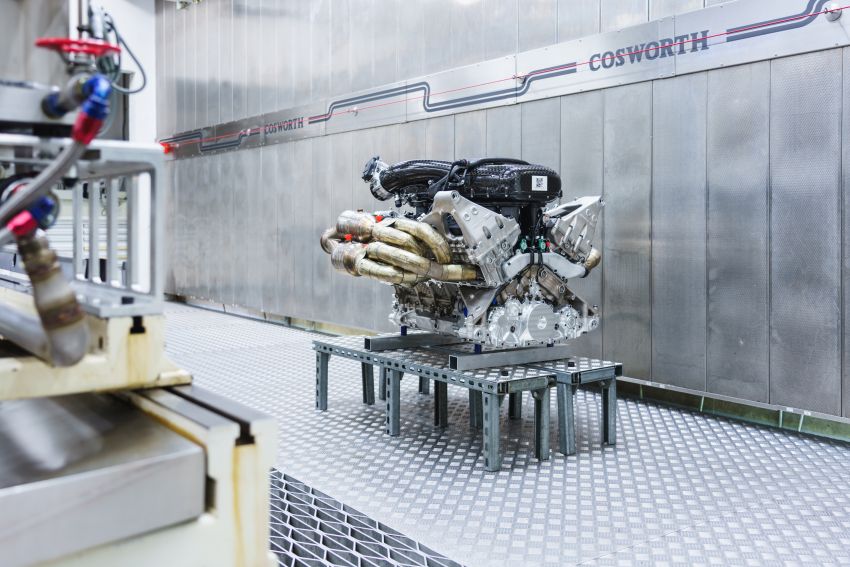 Aston Martin Valkyrie’s 6.5L NA V12 makes itself heard 902121