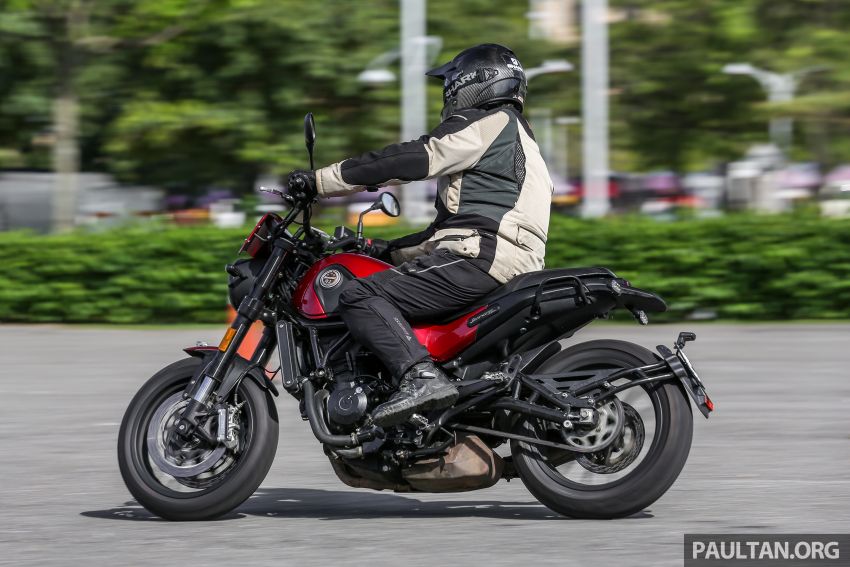 REVIEW: Benelli Leoncino – riding the 500 cc baby lion 899662