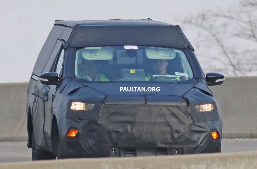 SPIED: Ford compact pick-up spotted – new Courier? 902331