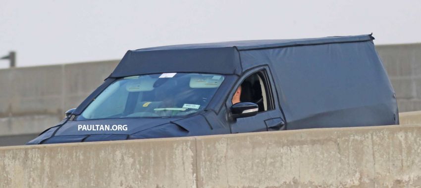 SPIED: Ford compact pick-up spotted – new Courier? 902343