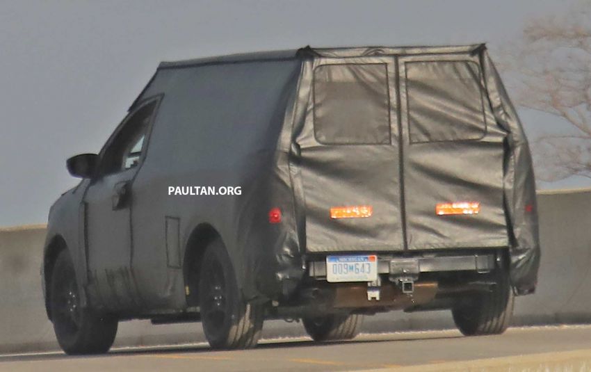 SPIED: Ford compact pick-up spotted – new Courier? 902346