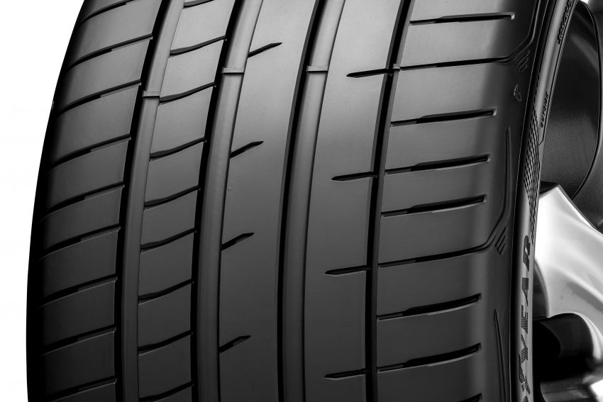 Goodyear Eagle F1 SuperSport – three-tier UUHP tyre 902078
