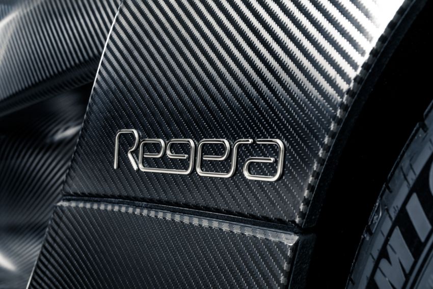 Koenigsegg Regera – first unit finished in bare carbon 899241