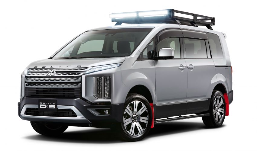 Mitsubishi Delica D:5 gets all rugged for 2019 TAS 905041