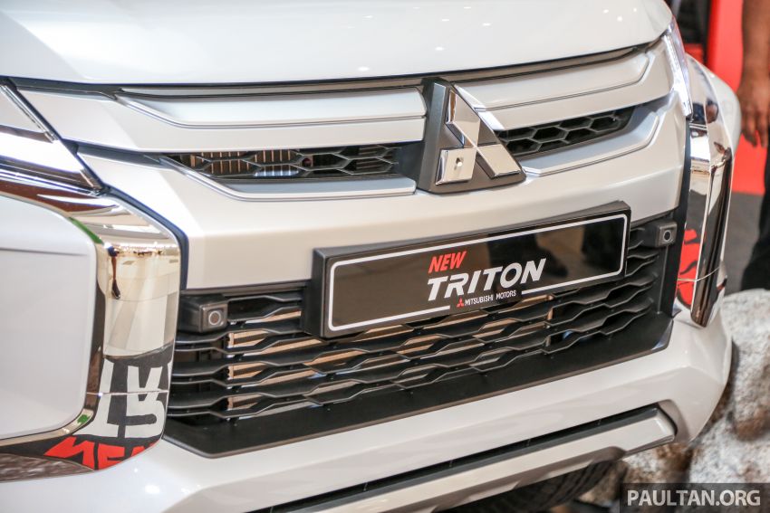2019 Mitsubishi Triton in Adventure trim – Malaysian-spec interior revealed; Forward Collision Mitigation 900104