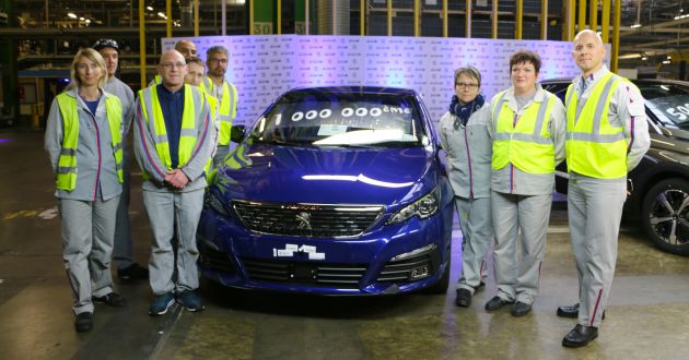 Produksi bagi Peugeot 308 kini cecah satu juta unit