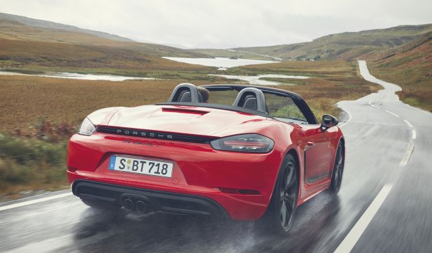 New Porsche 718 T – Boxster and Cayman stripped