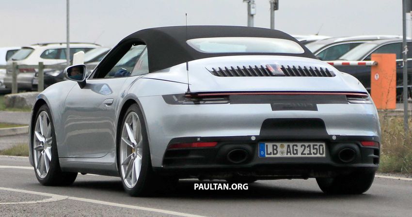 SPYSHOTS: Porsche 992 Cabriolet almost undisguised 903311