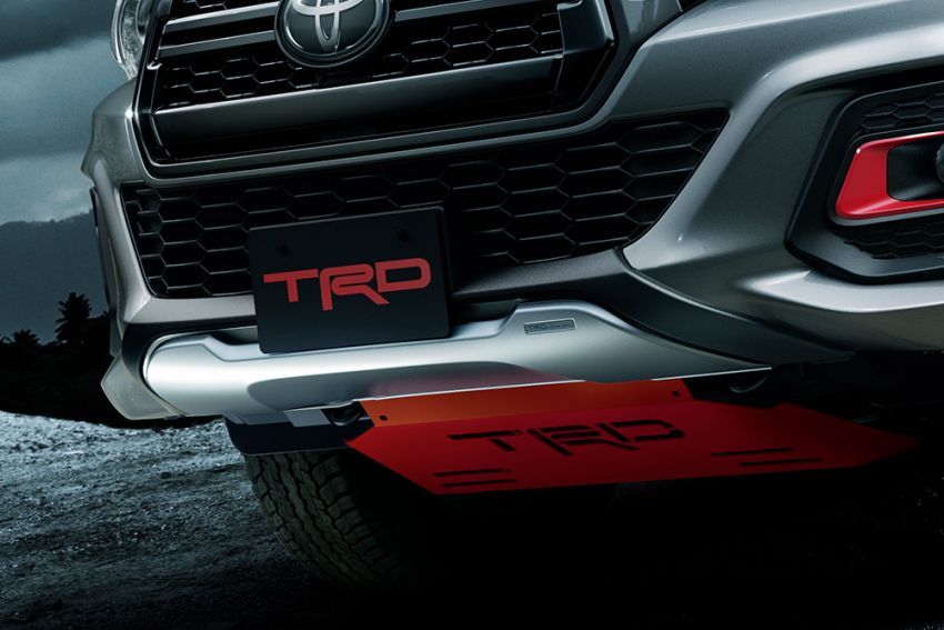 Toyota Hilux Black Rally Edition, TRD parts revealed 905688