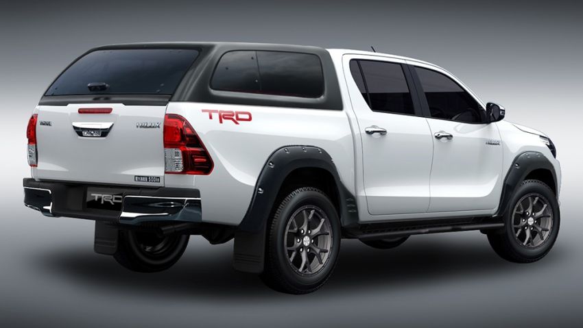 Toyota Hilux Black Rally Edition, TRD parts revealed 905707