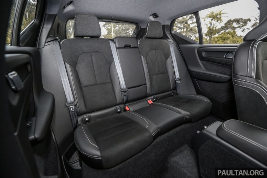 FIRST DRIVE: 2018 Volvo XC40 T5 AWD R-Design 902305