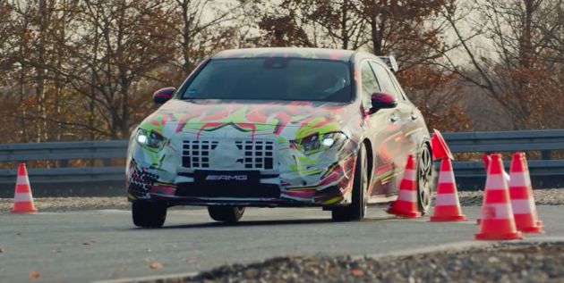 Mercedes-AMG A45 – video <em>teaser</em> disiar, boleh drift!