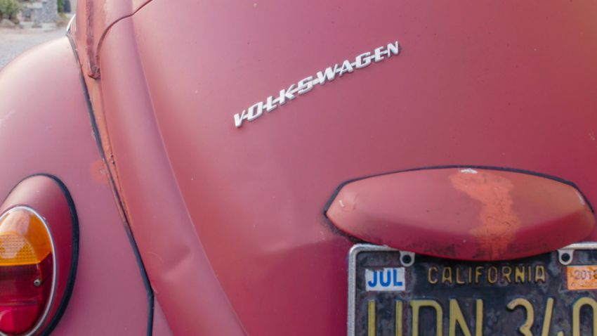 Volkswagen lakukan restorasi percuma untuk sebuah Beetle keluaran 1966 milik wanita berumur 73 tahun 901008