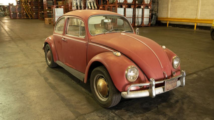 Volkswagen lakukan restorasi percuma untuk sebuah Beetle keluaran 1966 milik wanita berumur 73 tahun 901003