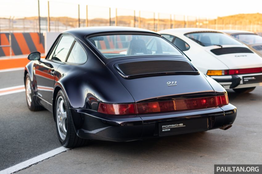 Porsche 911 tribute – a living legend owning its niche 989676