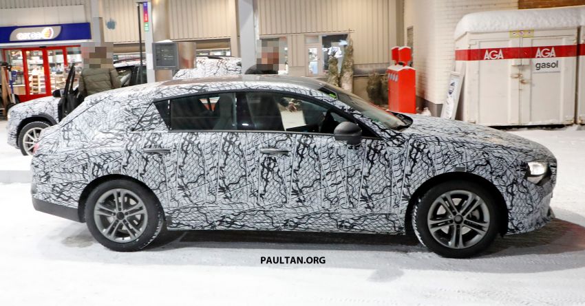 SPIED: Mercedes-Benz CLA Shooting Brake spotted! 906282