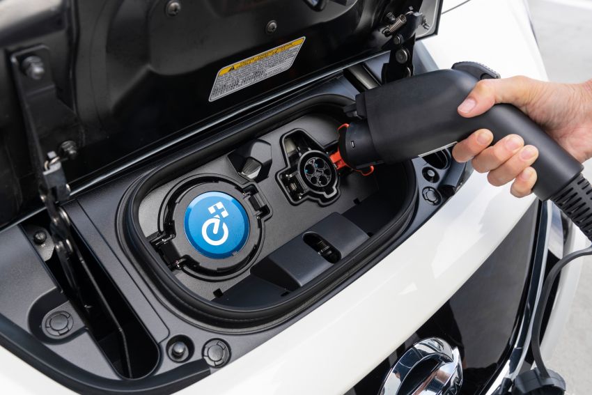 New Nissan Leaf e+ – 62 kWh battery, 40% more range 908181