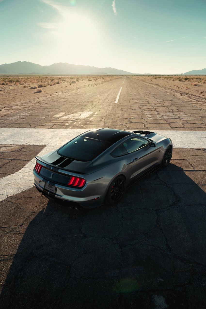 2020 Mustang Shelby GT500 debuts in Detroit – 5.2 litre supercharged V8; 700 hp, 0-98 km/h under 3.5s 911814