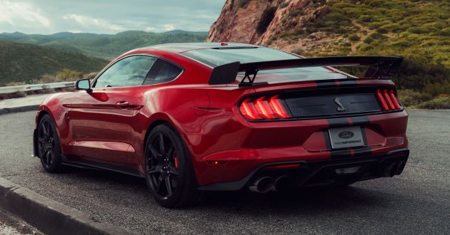 2020 Mustang Shelby GT500 debuts in Detroit – 5.2 litre supercharged V8; 700 hp, 0-98 km/h under 3.5s