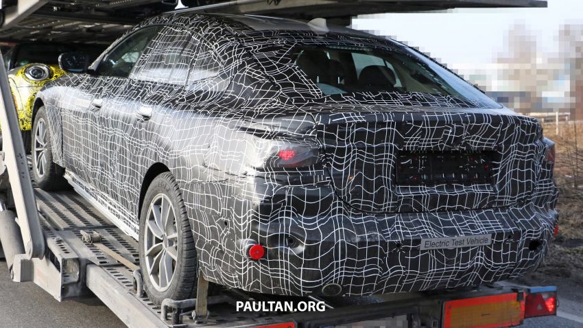 SPIED: BMW i4 electric sedan seen for the first time 916119