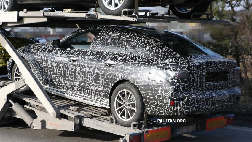 SPIED: BMW i4 electric sedan seen for the first time 916129