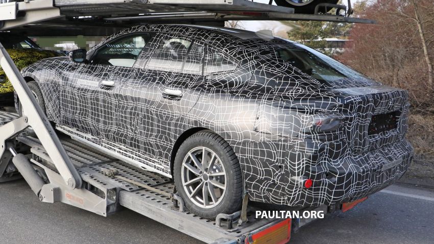 SPIED: BMW i4 electric sedan seen for the first time 916109