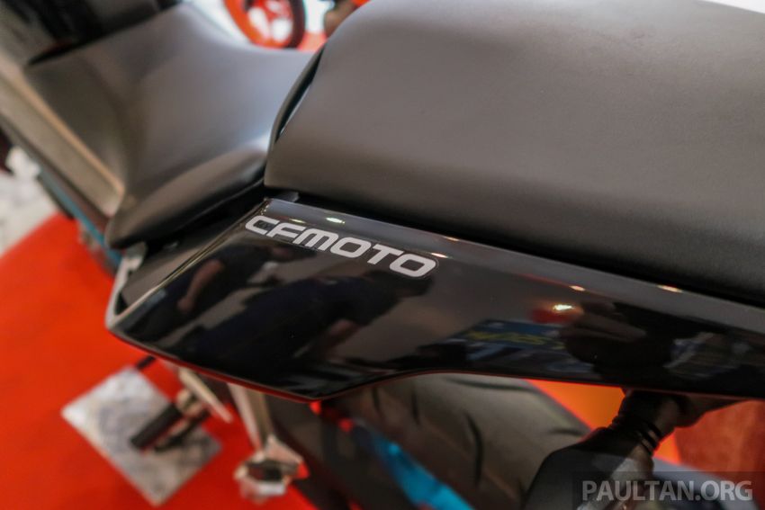 2019 CFMoto 250 NK now in Malaysia – RM12,800 for standard, RM13,800 for NK SE with ABS and TFT-LCD 913312