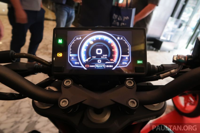 2019 CFMoto 250 NK now in Malaysia – RM12,800 for standard, RM13,800 for NK SE with ABS and TFT-LCD 913298