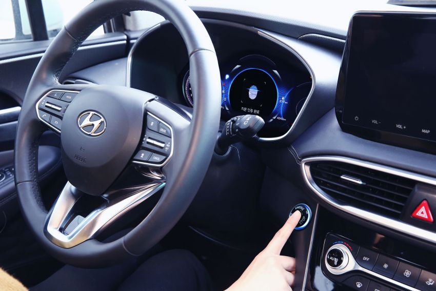 Hyundai rolls out fingerprint unlock, start, preferences 906207