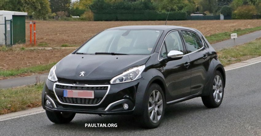 SPIED: Peugeot 1008 test mule seen – SUV due soon? 907150