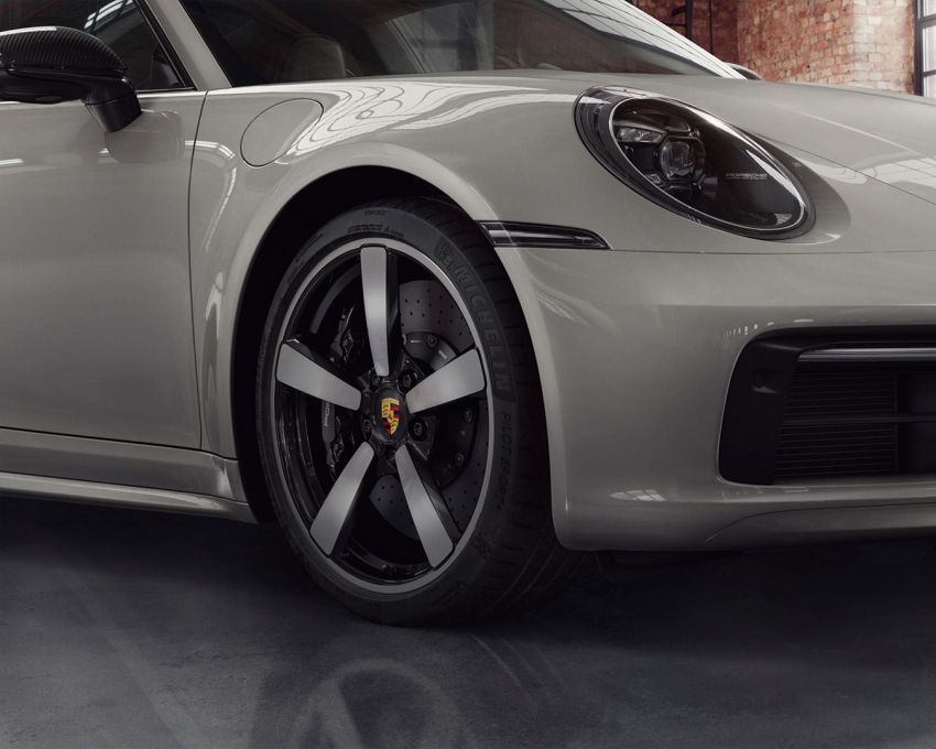 Porsche Exclusive teases accessories for 992-gen 911 913871