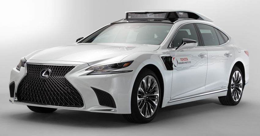 Toyota Research Institute reveals P4 autonomous driving prototype for CES – based on Lexus LS 906948