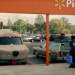 Iklan Walmart penuh dengan kereta filem nostalgik