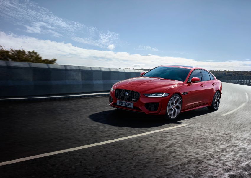Jaguar XE facelift unveiled with updated styling, tech 927304