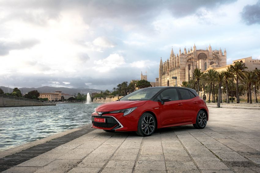 GALLERY: 2019 Toyota Corolla detailed for Europe – three body styles; four powertrains, including hybrids 926191