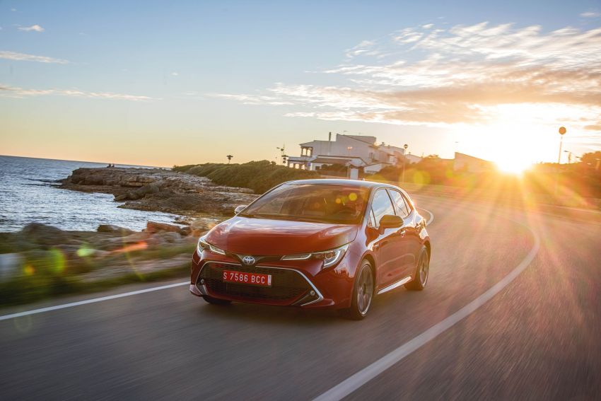 GALLERY: 2019 Toyota Corolla detailed for Europe – three body styles; four powertrains, including hybrids 926350