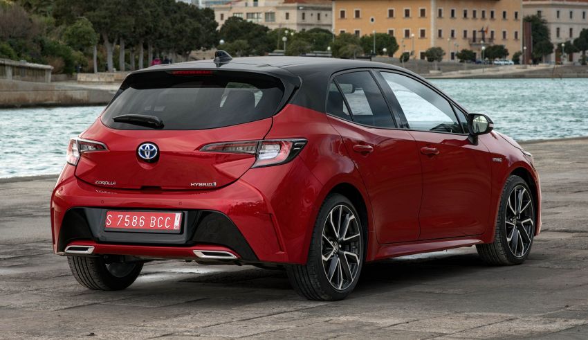GALLERY: 2019 Toyota Corolla detailed for Europe – three body styles; four powertrains, including hybrids 926198