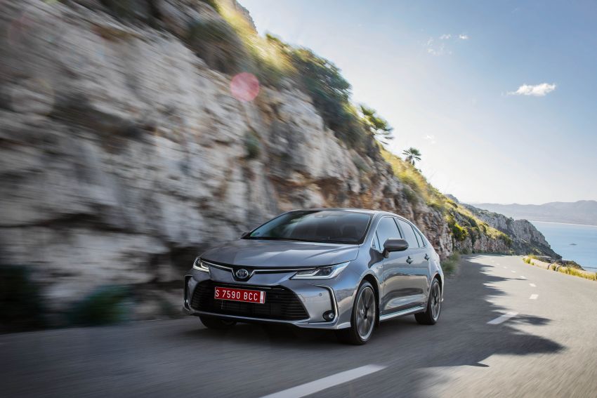 GALLERY: 2019 Toyota Corolla detailed for Europe – three body styles; four powertrains, including hybrids 926244