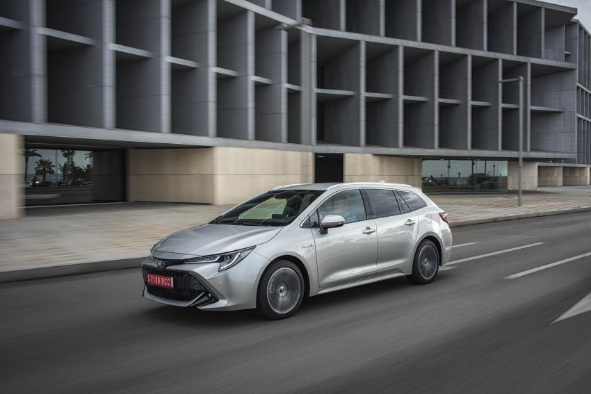 GALLERY: 2019 Toyota Corolla detailed for Europe – three body styles; four powertrains, including hybrids 926261