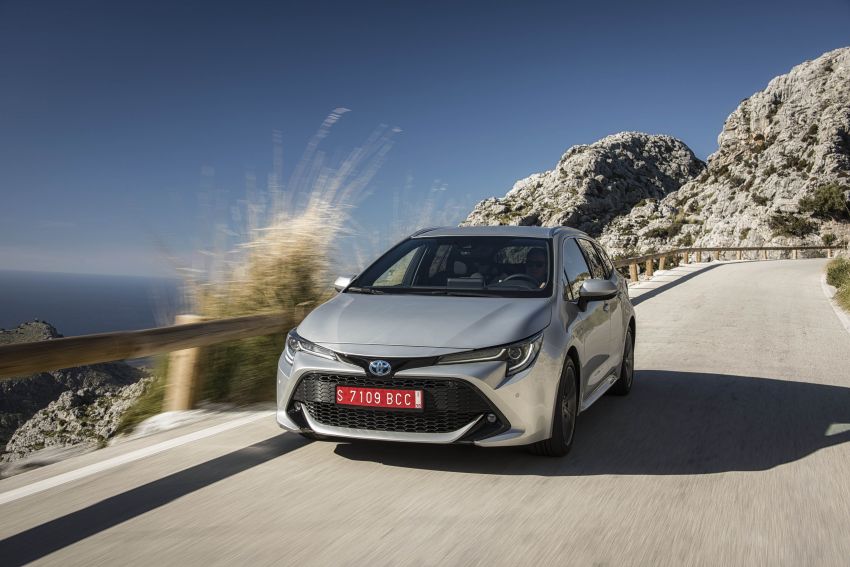 GALLERY: 2019 Toyota Corolla detailed for Europe – three body styles; four powertrains, including hybrids 926369