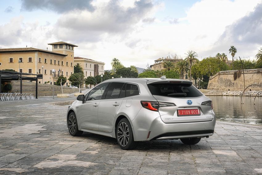 GALLERY: 2019 Toyota Corolla detailed for Europe – three body styles; four powertrains, including hybrids 926222