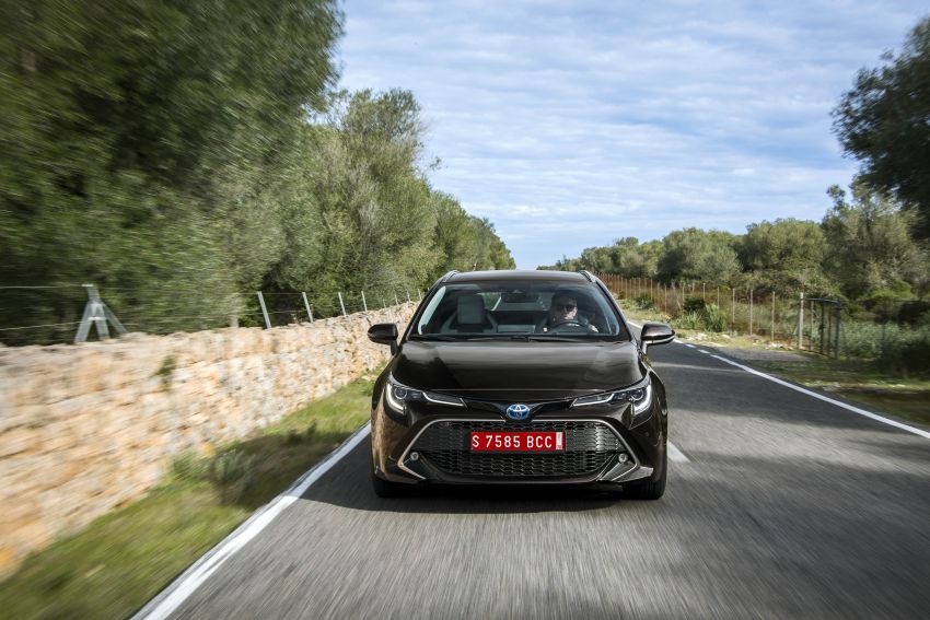 GALLERY: 2019 Toyota Corolla detailed for Europe – three body styles; four powertrains, including hybrids 926286