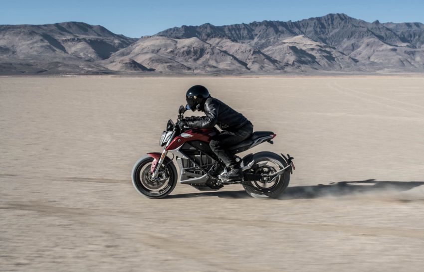 Zero Motorcycles SR/F – motosikal elektrik dengan laju maksimum 200 km/j, cas penuh dalam masa 1.5 jam 926461