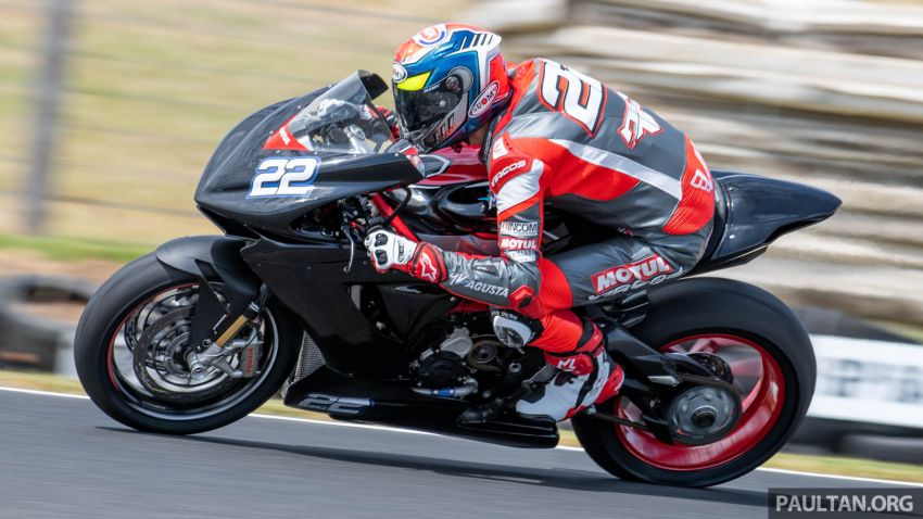 2019 WSBK pre-race test: Bautista on top with Ducati 924680