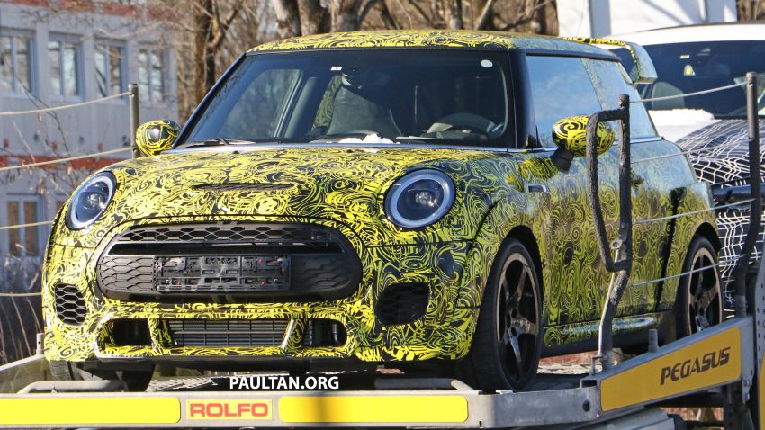 SPIED: MINI John Cooper Works GP gets racy styling 922031
