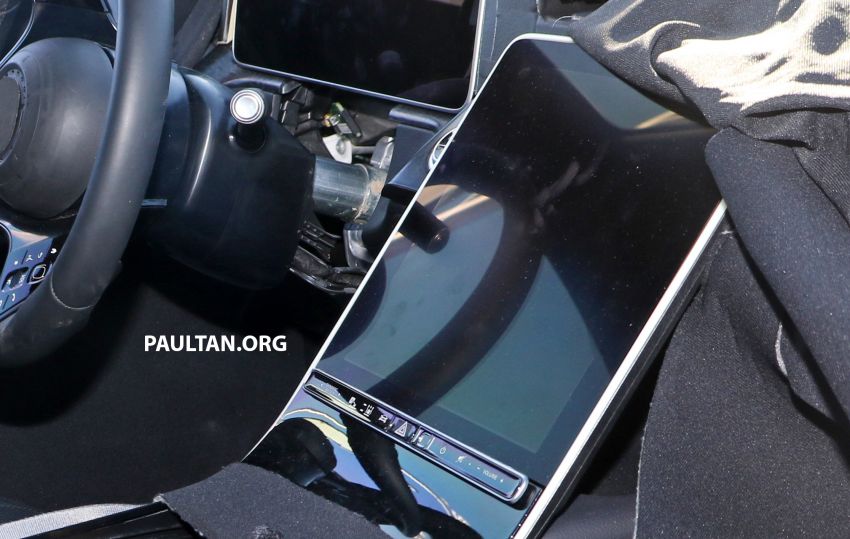 SPYSHOTS: W223 Mercedes-Benz S-Class spotted testing again – interior reveals large touchscreen 922707