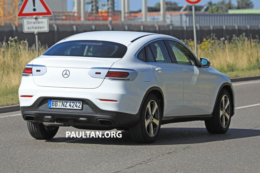 C253 Mercedes-Benz GLC Coupe facelift gets teased 936046