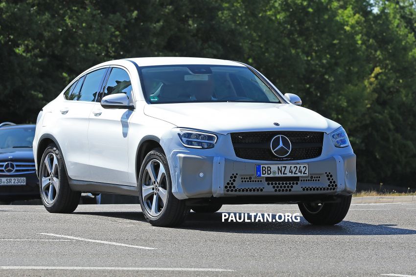 C253 Mercedes-Benz GLC Coupe facelift gets teased 936038