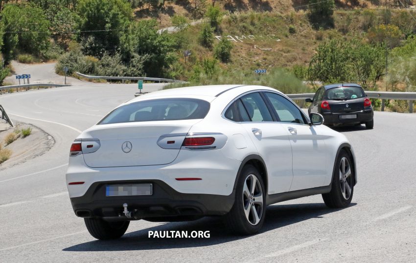 C253 Mercedes-Benz GLC Coupe facelift gets teased 936057