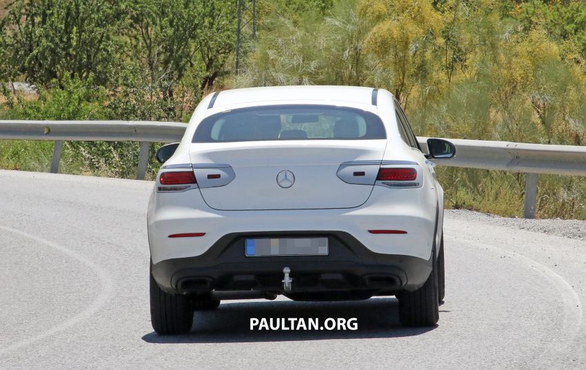 C253 Mercedes-Benz GLC Coupe facelift gets teased 936060